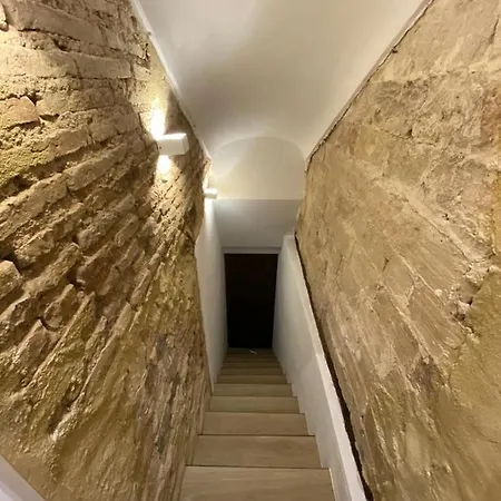 Lineros Apartment *